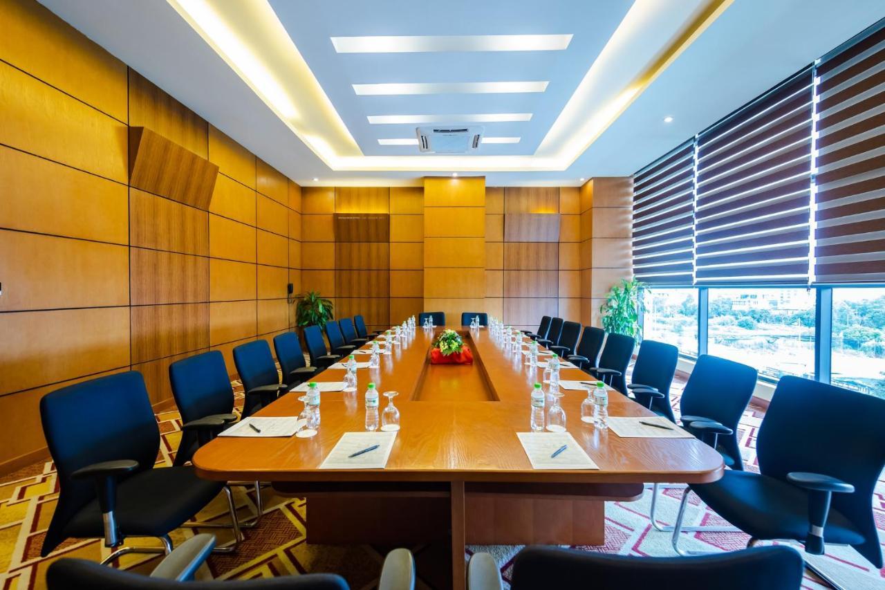 Muong Thanh Grand Ha Long Hotel Экстерьер фото